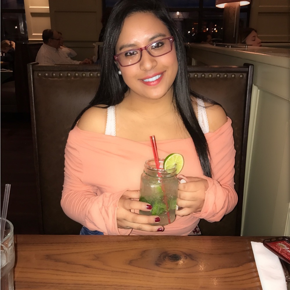 Meet your Posher, Jessica